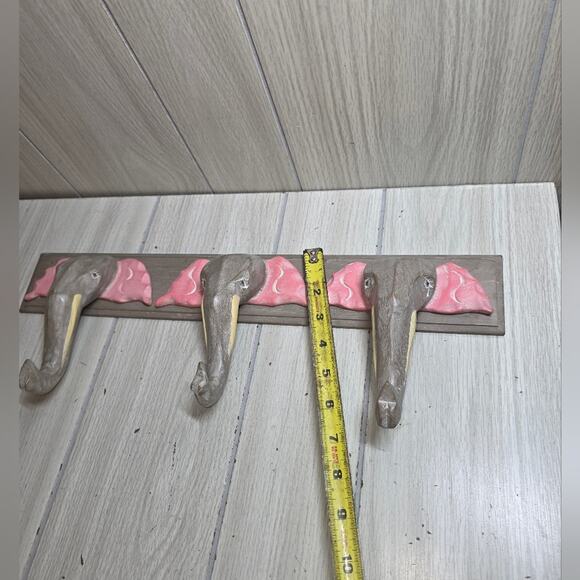 Vtg Pier 1 Carved Wooded Elephant Wall Hook Coat/Hat Rack Nursery Kids Room - Picture 5 of 6